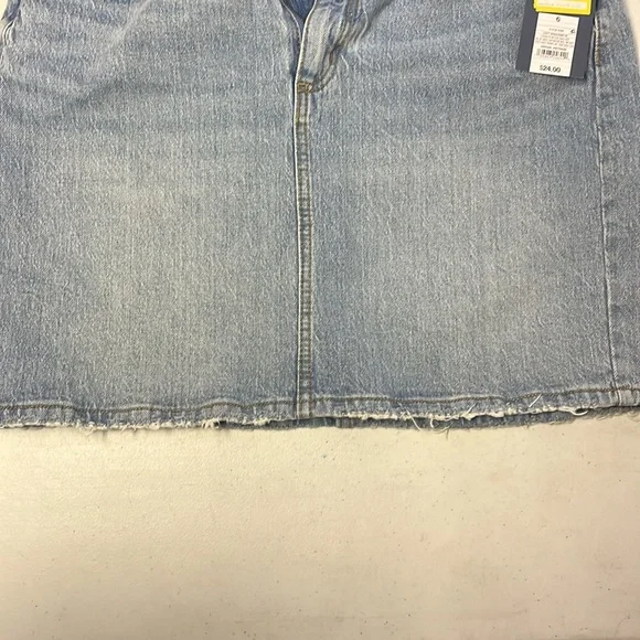 New! Women's High-Rise Denim Mini Skirt - Universal Thread -Light Wash -6 - Picture 8 of 8